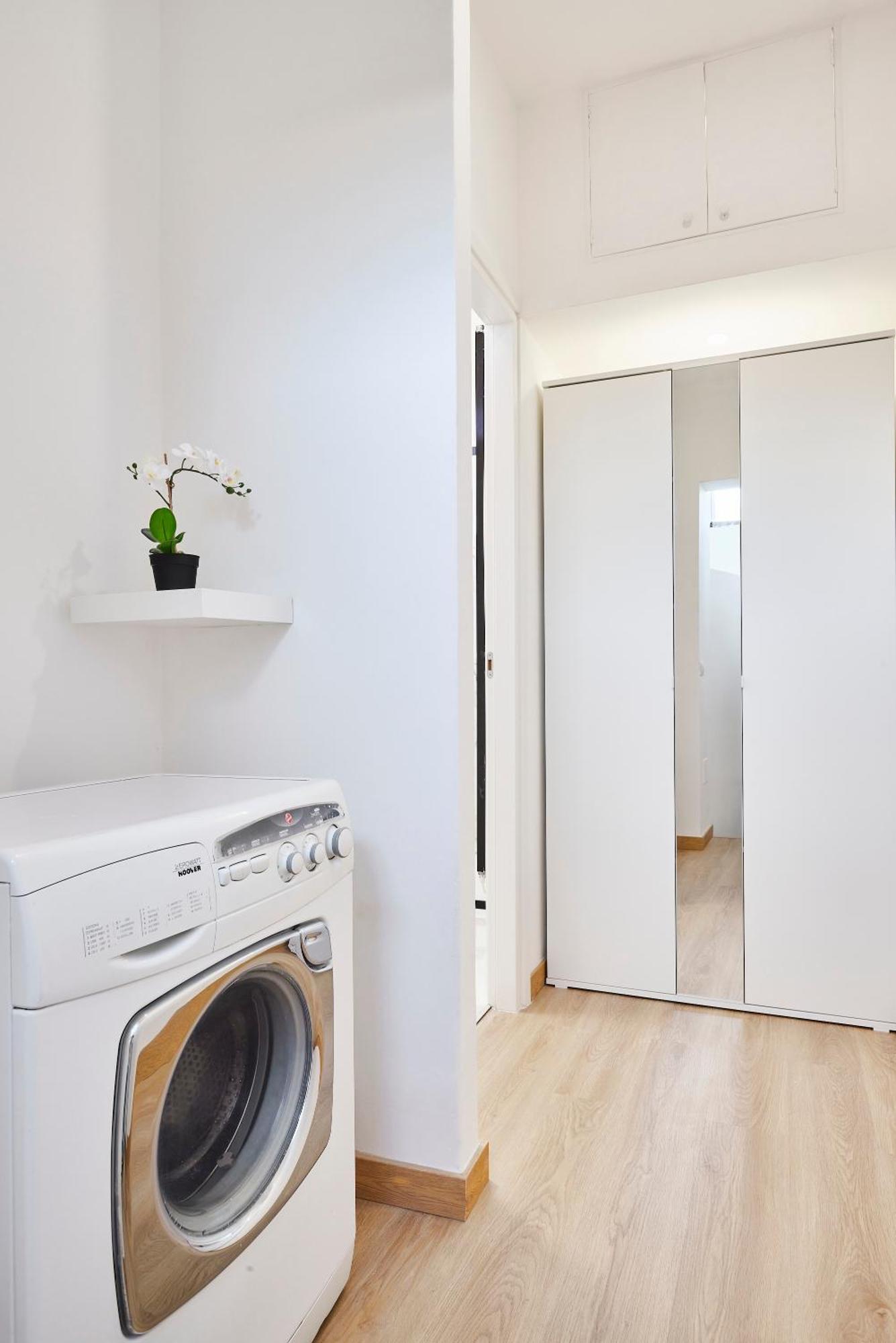 Duomo Charme Apartment Милано Екстериор снимка